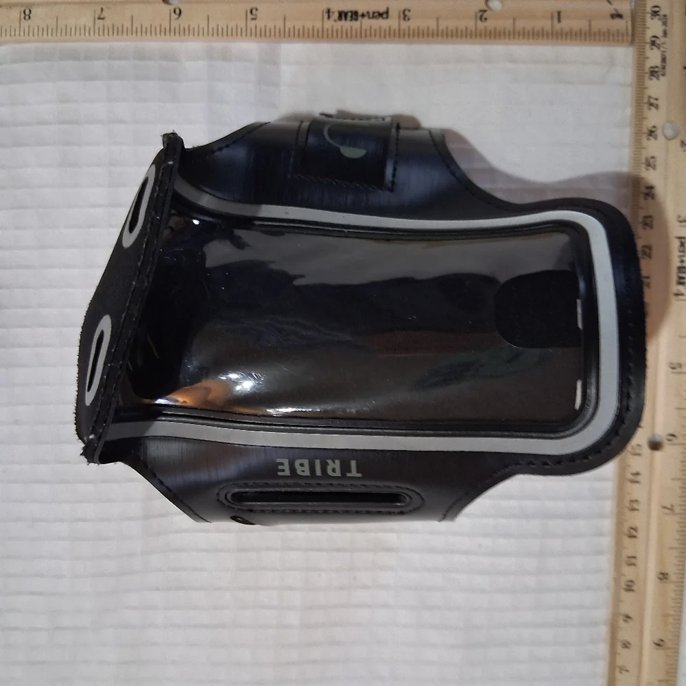 Black Armband Phone Holder
